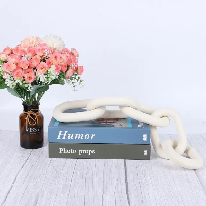 Homeko Nordic Hand Carved Wooden Chain Link Rope