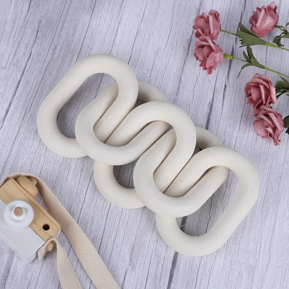 Homeko Nordic Hand Carved Wooden Chain Link Rope -