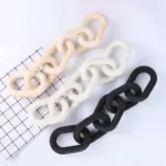 Homeko Nordic Hand Carved Wooden Chain Link Rope