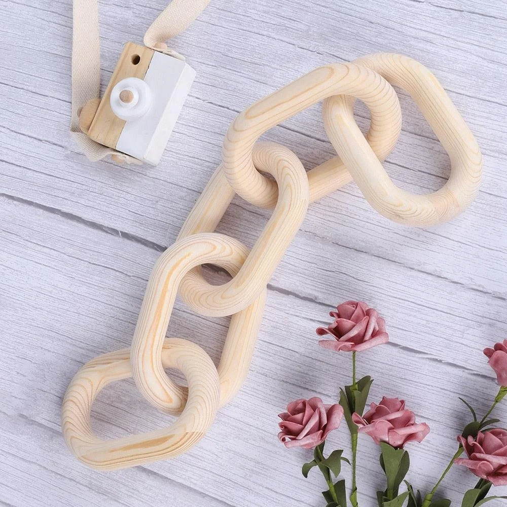 Homeko Nordic Hand Carved Wooden Chain Link Rope -