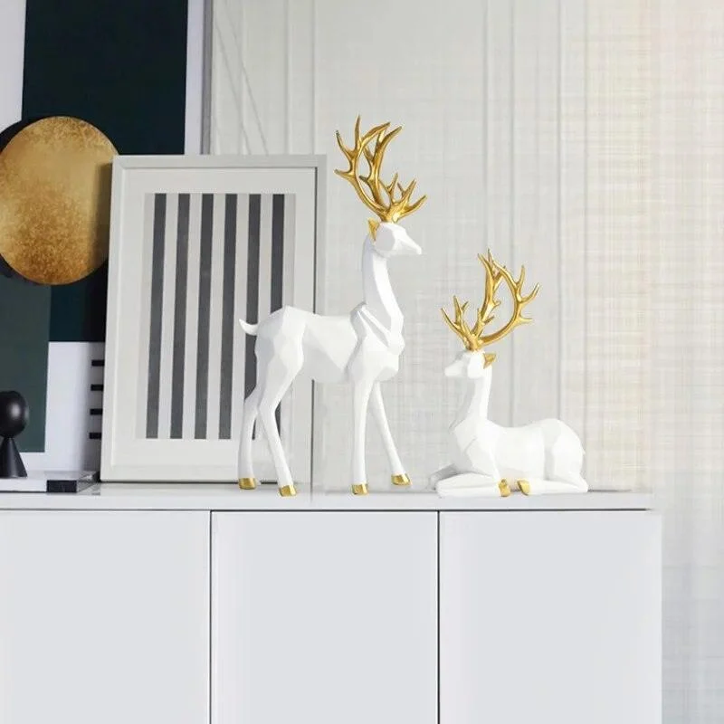 Homeko Reindeer Statue Shelf Decor Set -