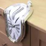 Homeko Salvador Dali Distorted Melting Clock