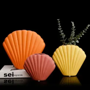 Homeko Shell Vase