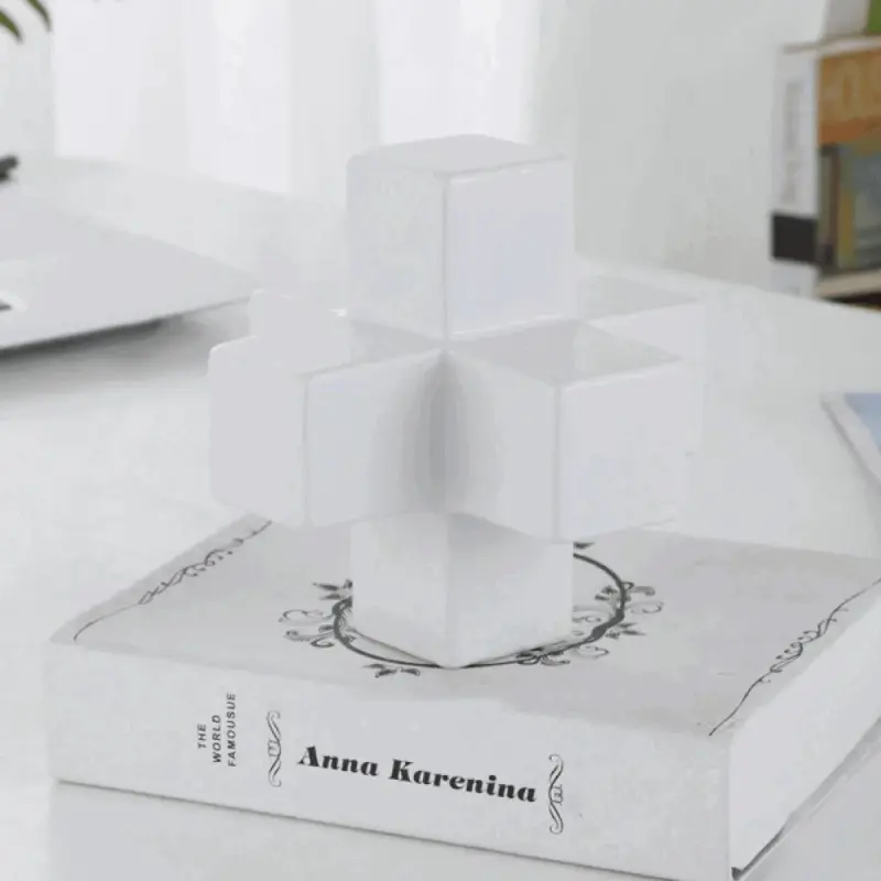 Homeko Squared Statue