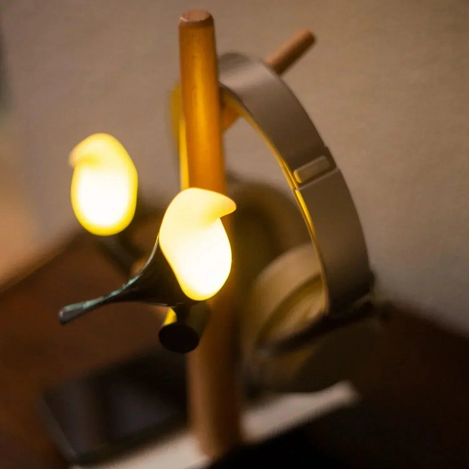 Homeko Table Lamp - Wireless Charger -