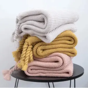 Homeko Tassel Knitted Blanket
