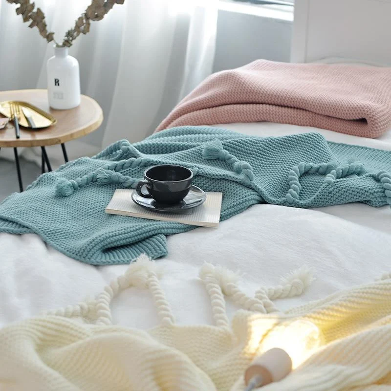 Homeko Tassel Knitted Blanket -