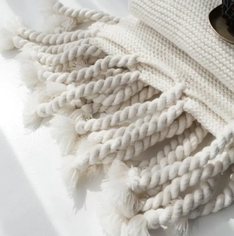Homeko Tassel Knitted Blanket