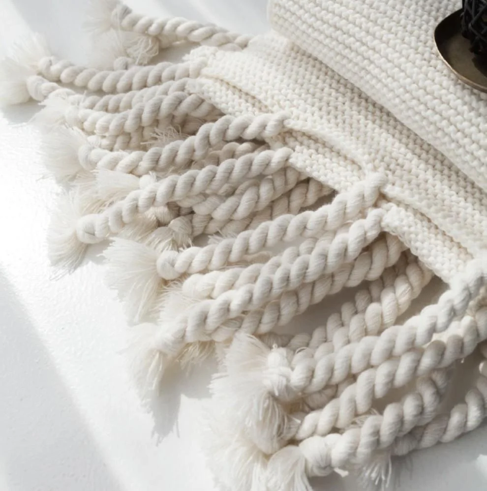 Homeko Tassel Knitted Blanket -