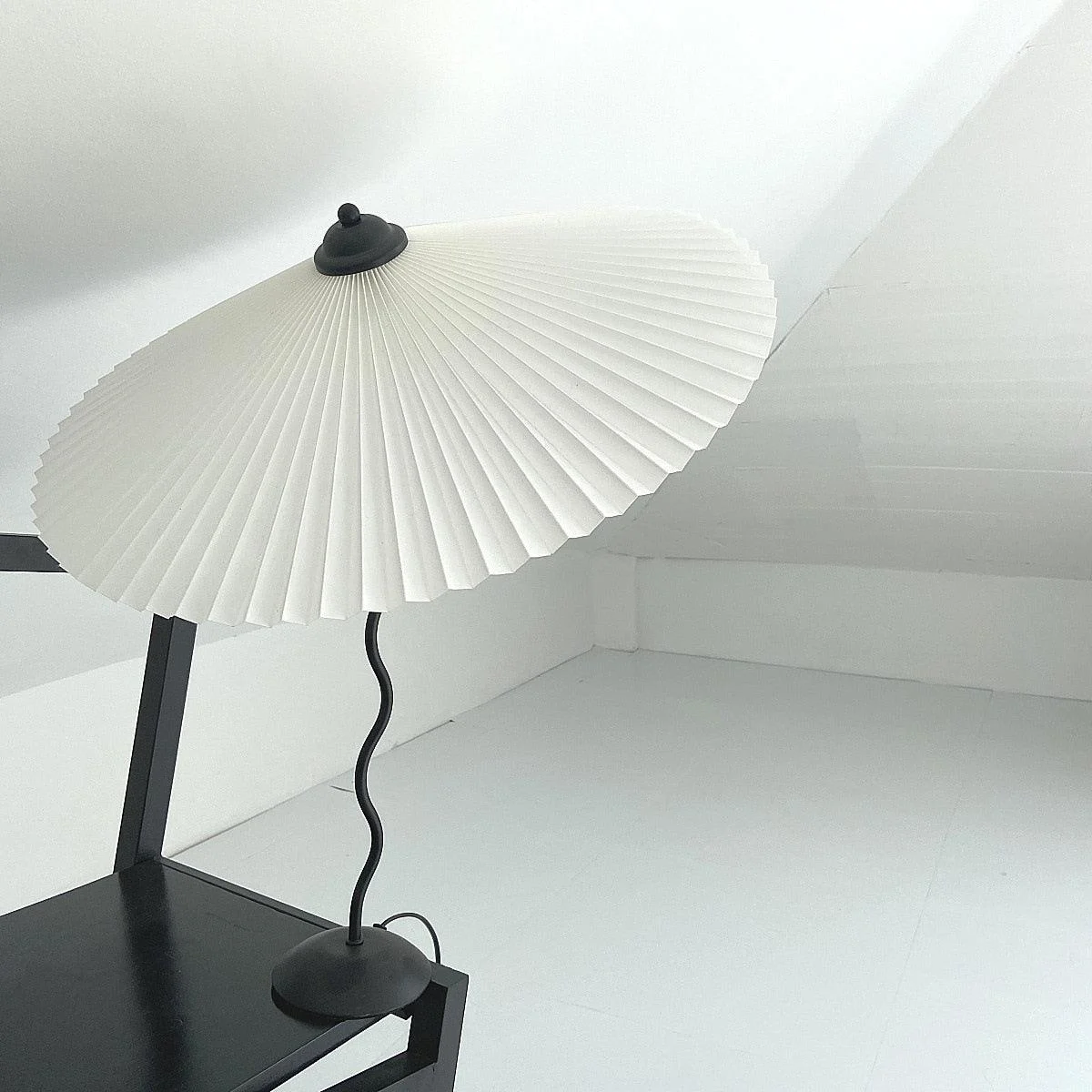 Homeko Umbrella Table Lamp -