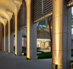 Homeko Uni Direction Spotlight