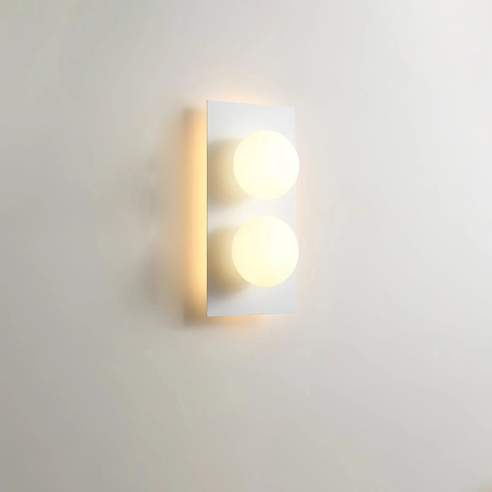 Homeko Wall/Ceiling Lamp -