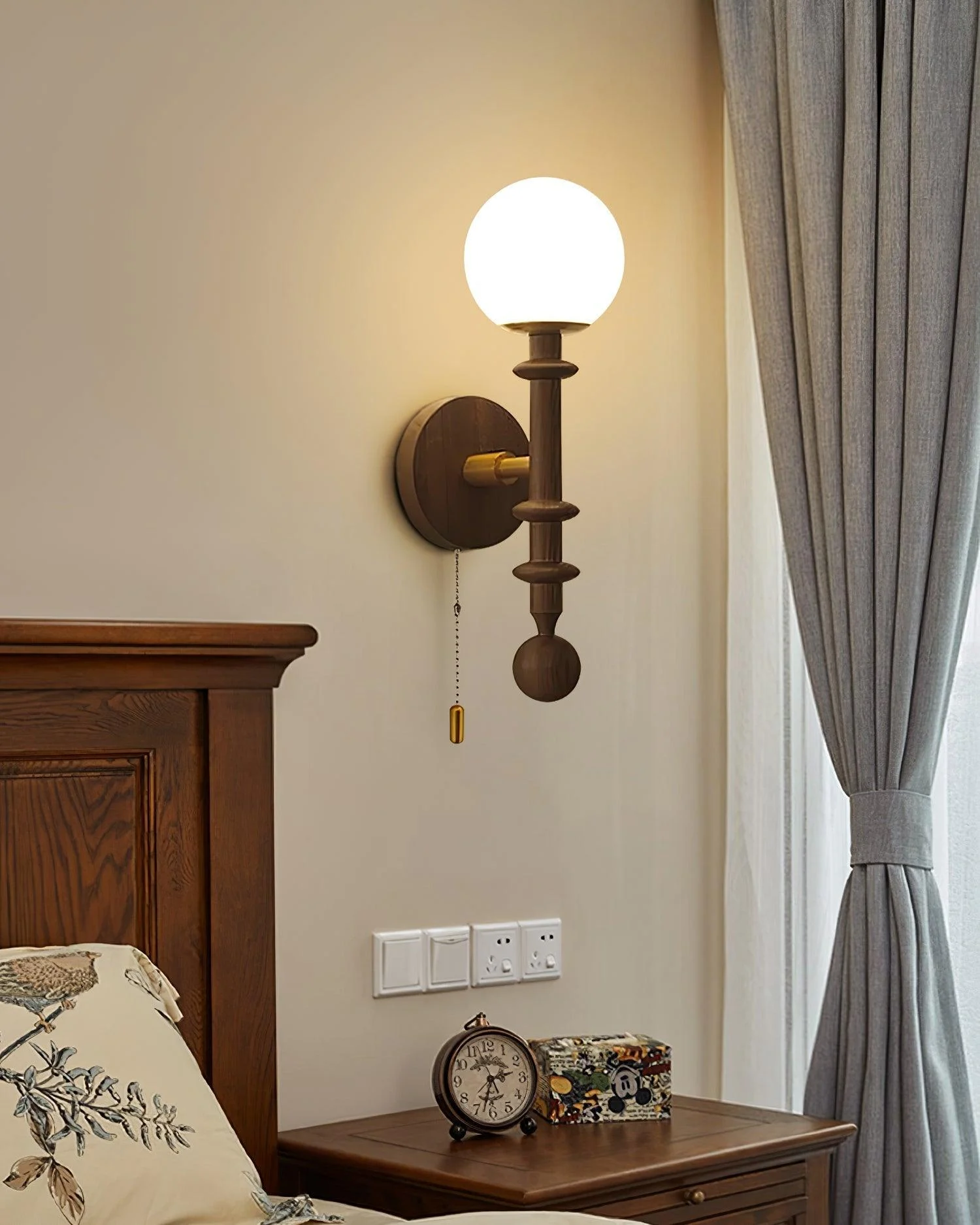 Homeko Wood Wall Lamp -