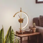 HomoraGLuxUhr1
