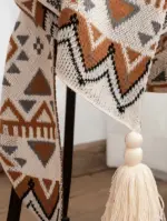 HomoraGeoFringePlaid1