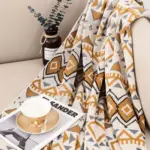 HomoraGeoFringePlaid11