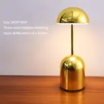 HomoraHalfOrbTischleuchte7
