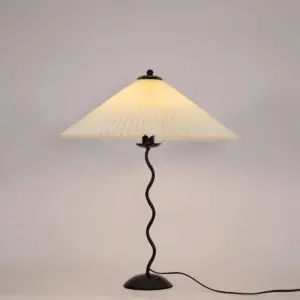 Ori Squiggle Lamp - Folded Table Lamp - Origami LED Table Lamp