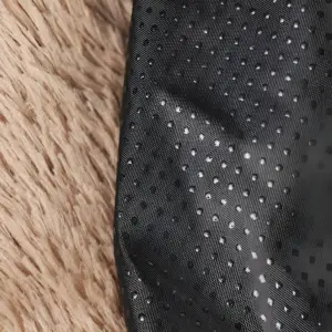 PawNest - Luxury Plush Pet Bed for Cats & Dogs - A Snooze Haven for Your Furry Friend!