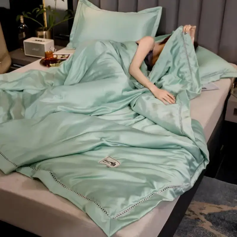 HomoraSilkAirSommerdecke35