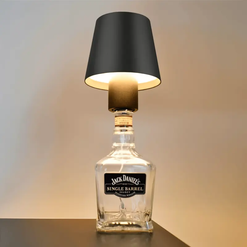 HomoraVinoLightTischLampe3