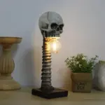 Horror_Skull_with_Spine_Lamp_-_-4297884 Horror Skull with Spine Lamp