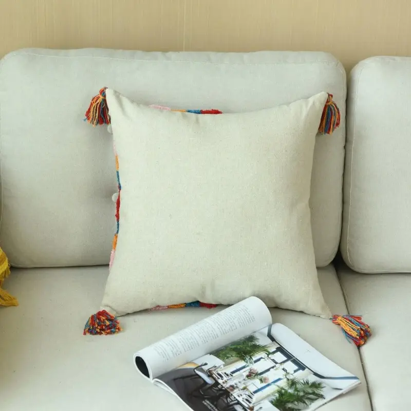 Housse de coussin de luxe Style marocain fait la main glands en laine Style Boho ethnique 92226d3c 2912 485b 86ed 12926e8ba794