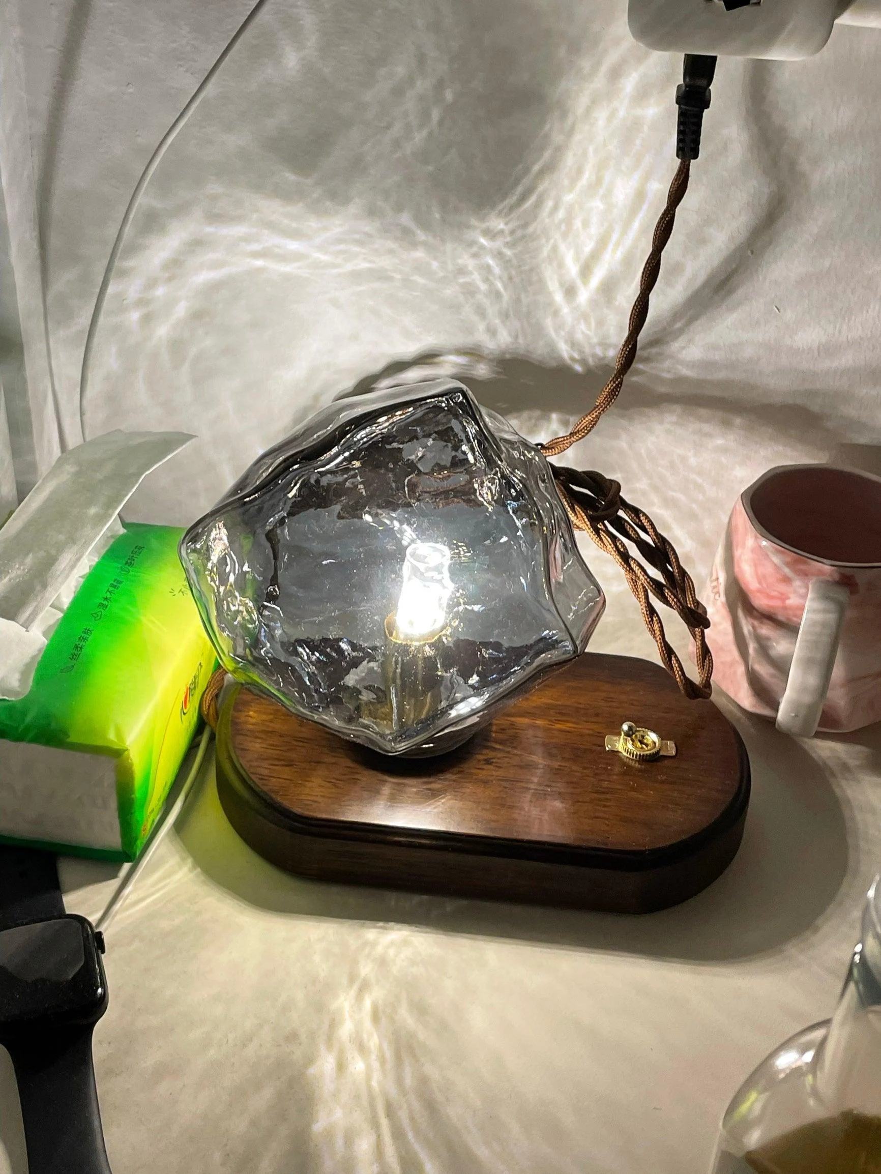 Ice Stone Glass Table Lamp 75