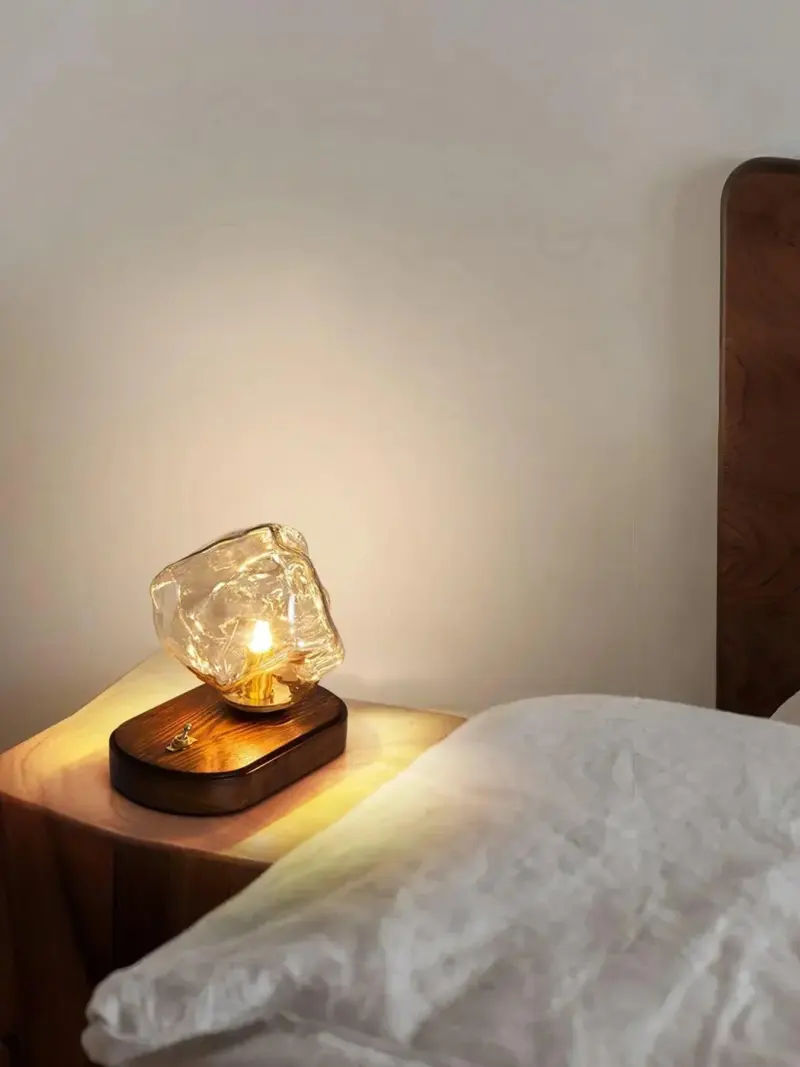 Ice Stone Glass Table Lamp 5 1349x1800 018f3320 a2da 440c 9244 878dd9db00cd