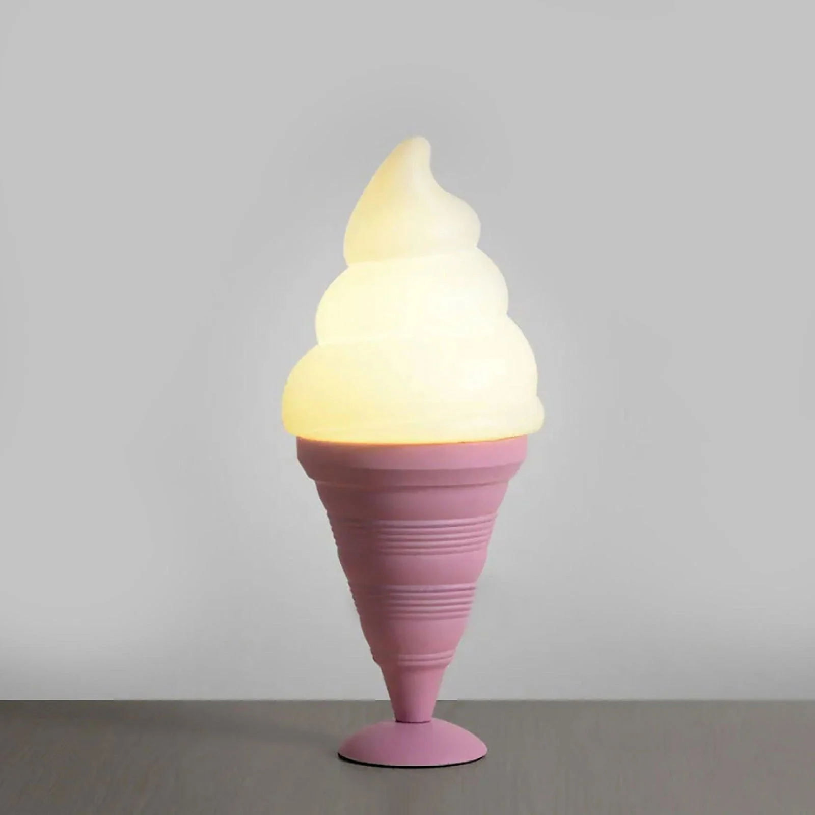 Icecream Cones Modern Table Lamp -