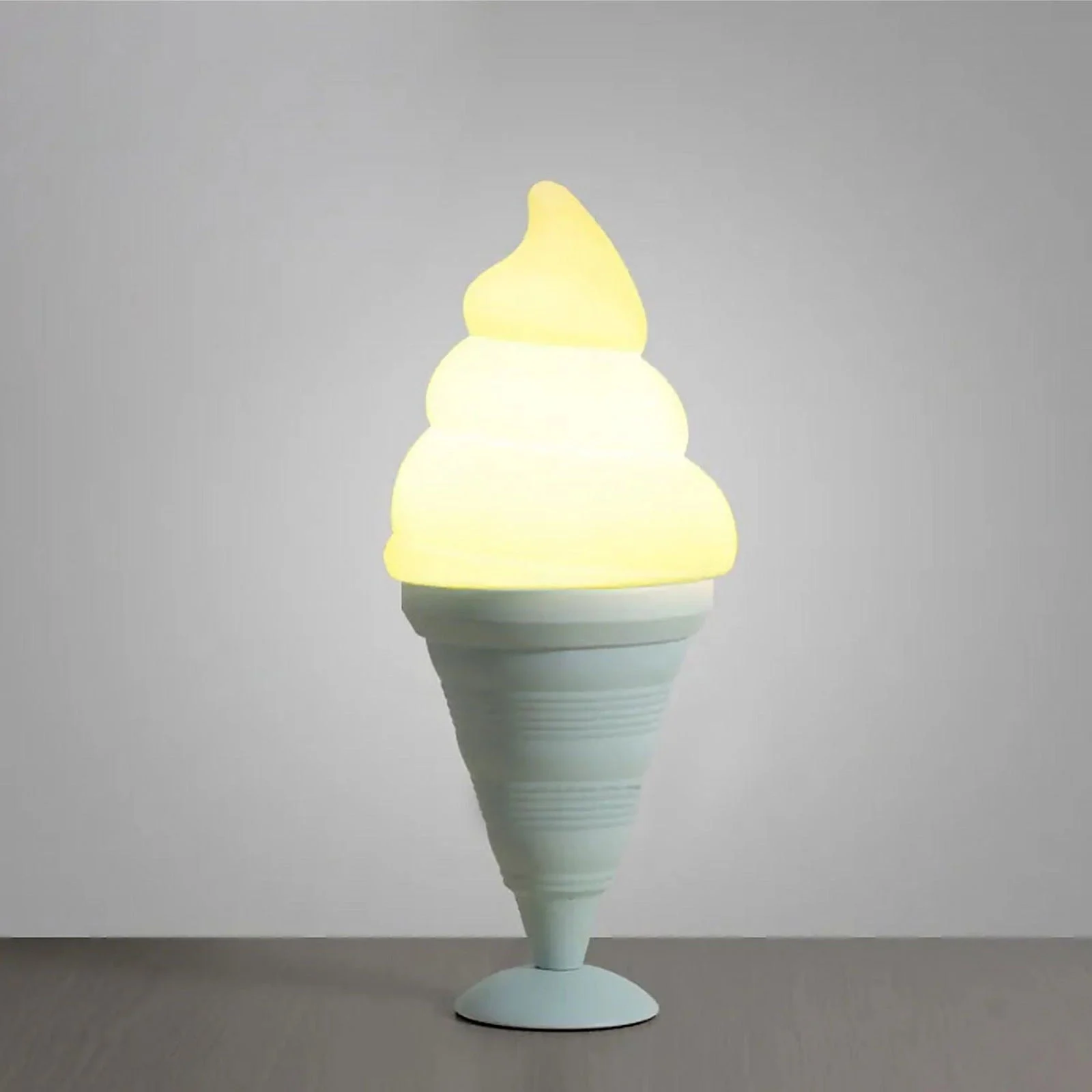 Icecream Cones Modern Table Lamp -