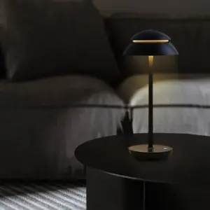 IllumiTouch Wireless Table Lamp