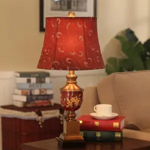 ImperialLuxe - Elegant Red Table Lamp with Royal Design