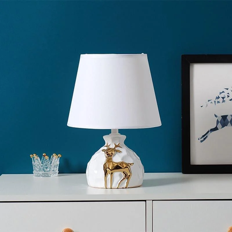IrisGlow - Elegant Table Lamp with Deer Vase Base -  - #tag1#