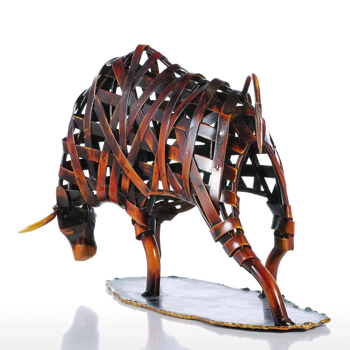 Iron-made Braided Cattle Metal Home Decor Sculpture -