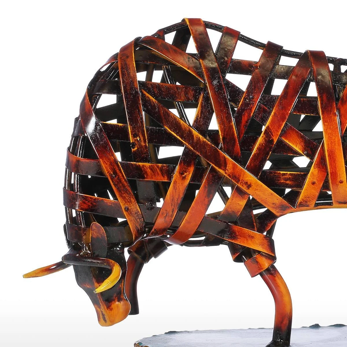 Iron-made Braided Cattle Metal Home Decor Sculpture -
