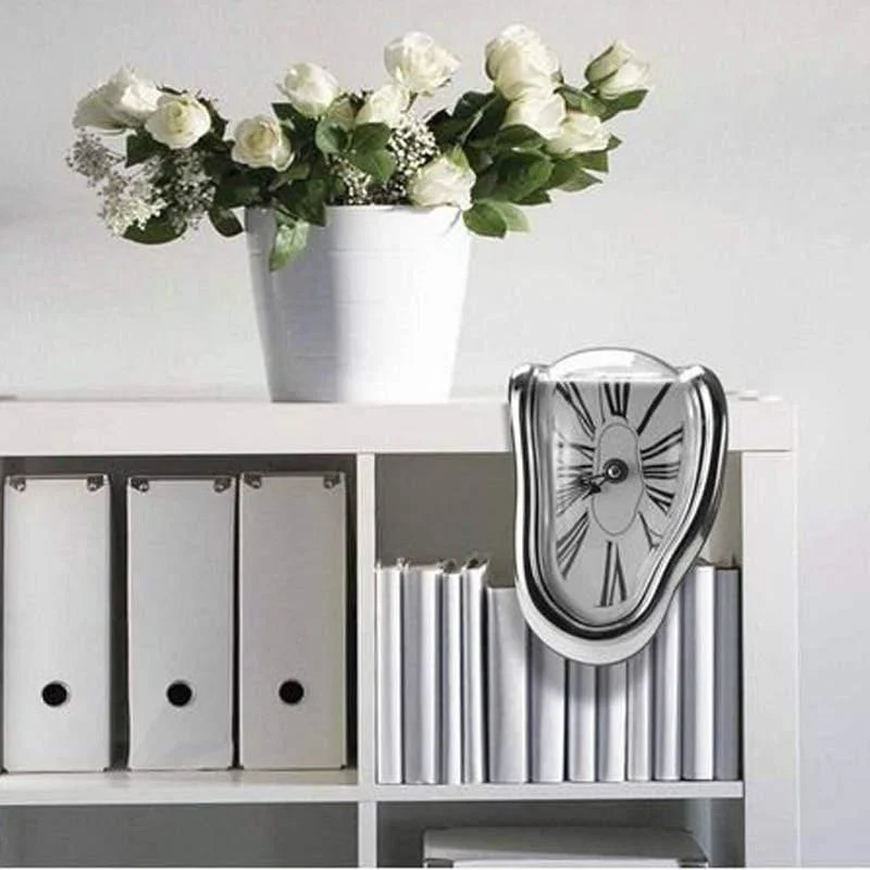 Isolabella Clock -