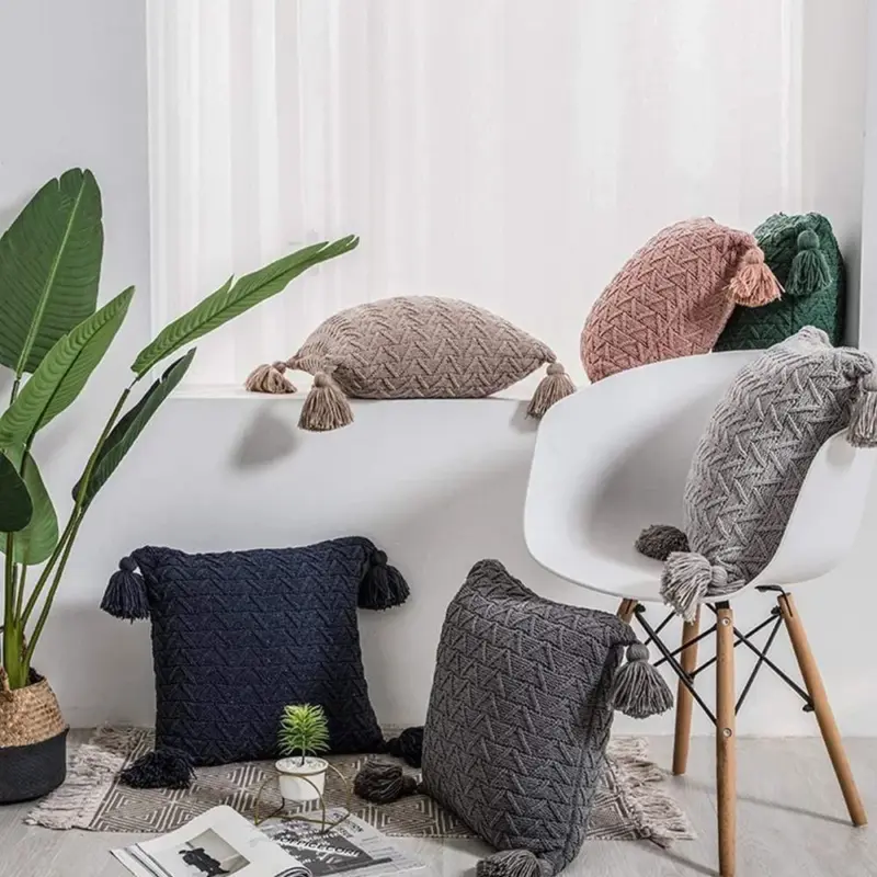 Iylas Cushion Cover