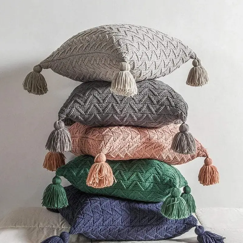 Iylas Cushion Cover