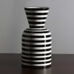 Izanagis Vases
