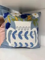 Jacquard Floral Design Cushion Cover tag1