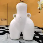 Jarahe Vases