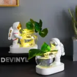 Jelenae Vases