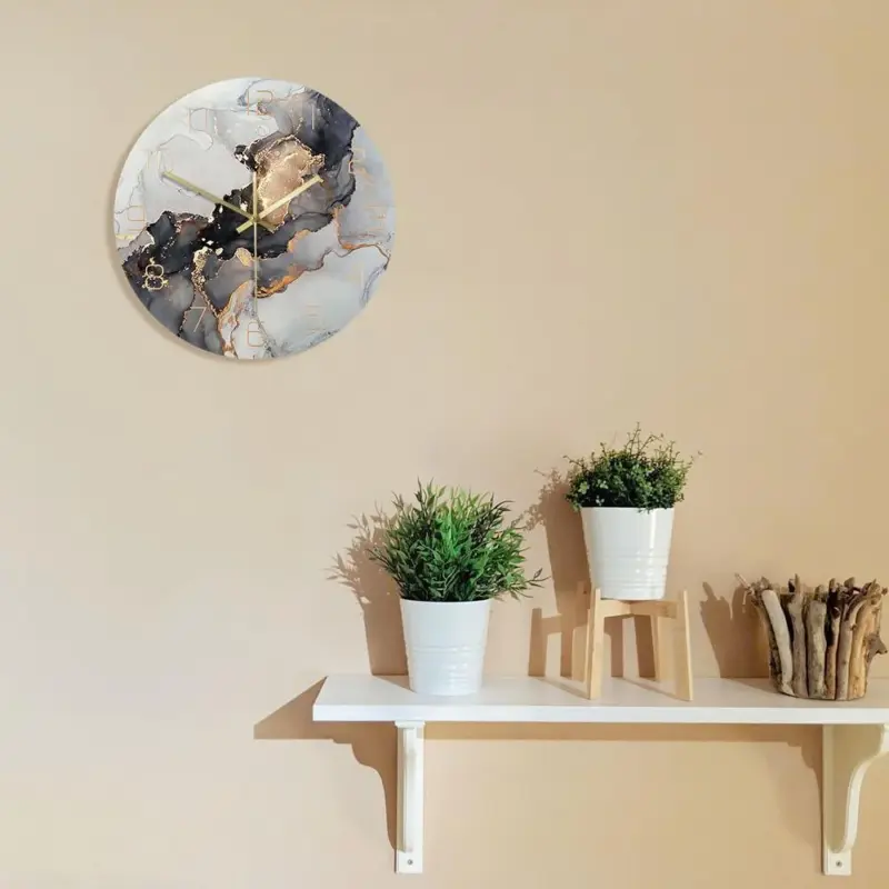 Jessalyne Clock