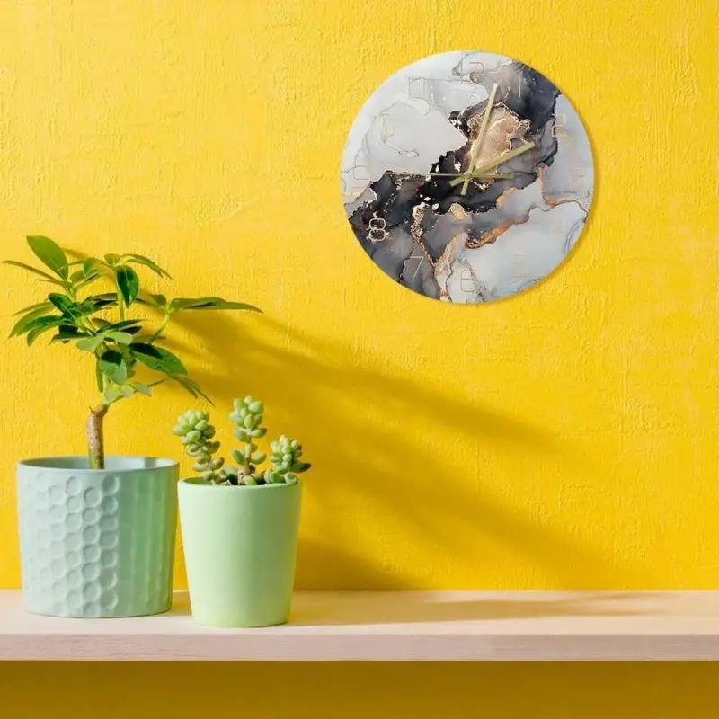 Jessalyne Clock