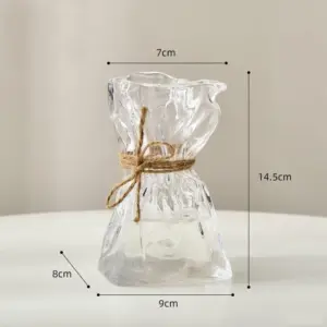 Jessenias Vase