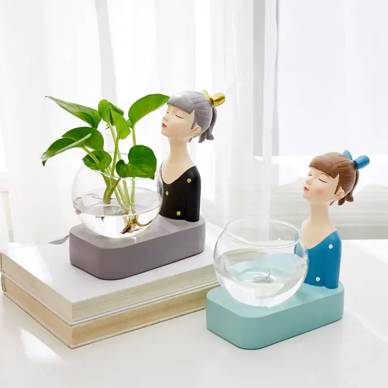 Kellya Vases