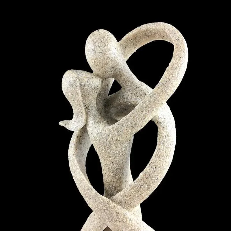 Kissing Lover Statue -