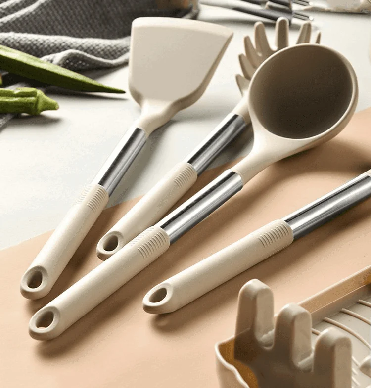 Kitchen Utensil Set -