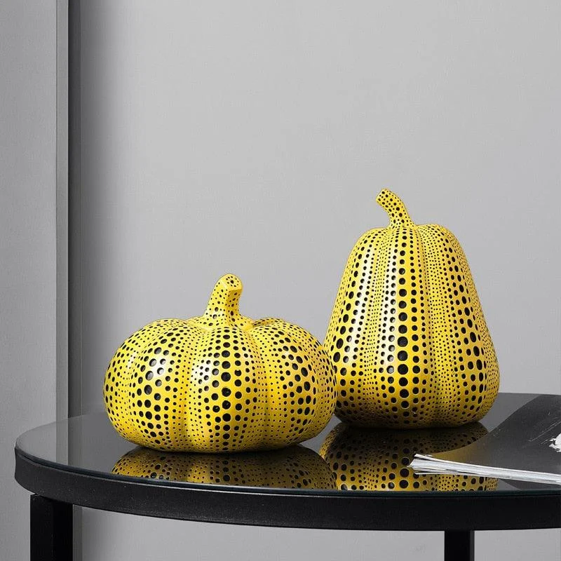 Kusama Yayoi Style Pumpkin Sculptures -